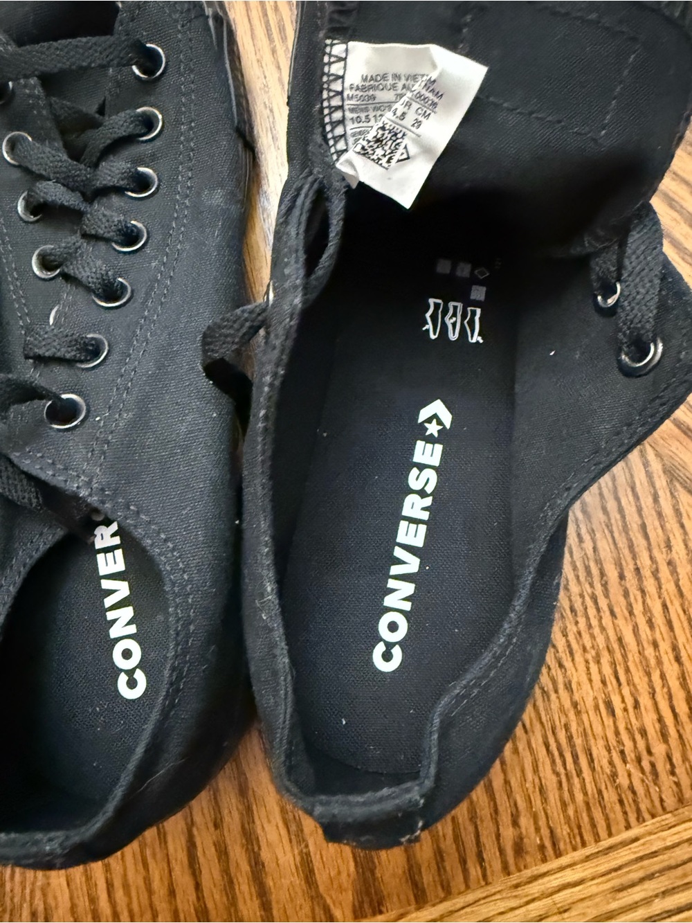 Converse Black Low-Top Canvas Sneakers - Picture 6 of 7